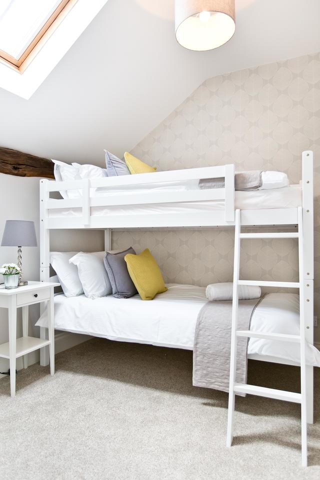 Bright bunkbed room - bedroom 3 Bright bunkbed room - bedroom 3