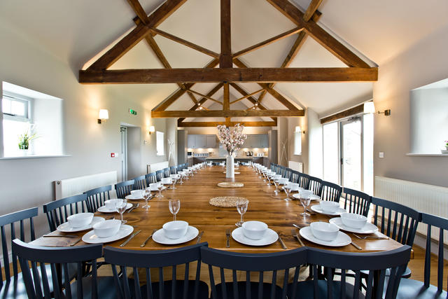 Manifold Barns Dining Room - Flexible seating arrangements for up to 48 guests