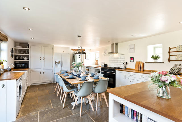 Open Plan Kitchen with Dining Open Plan Kitchen with Dining